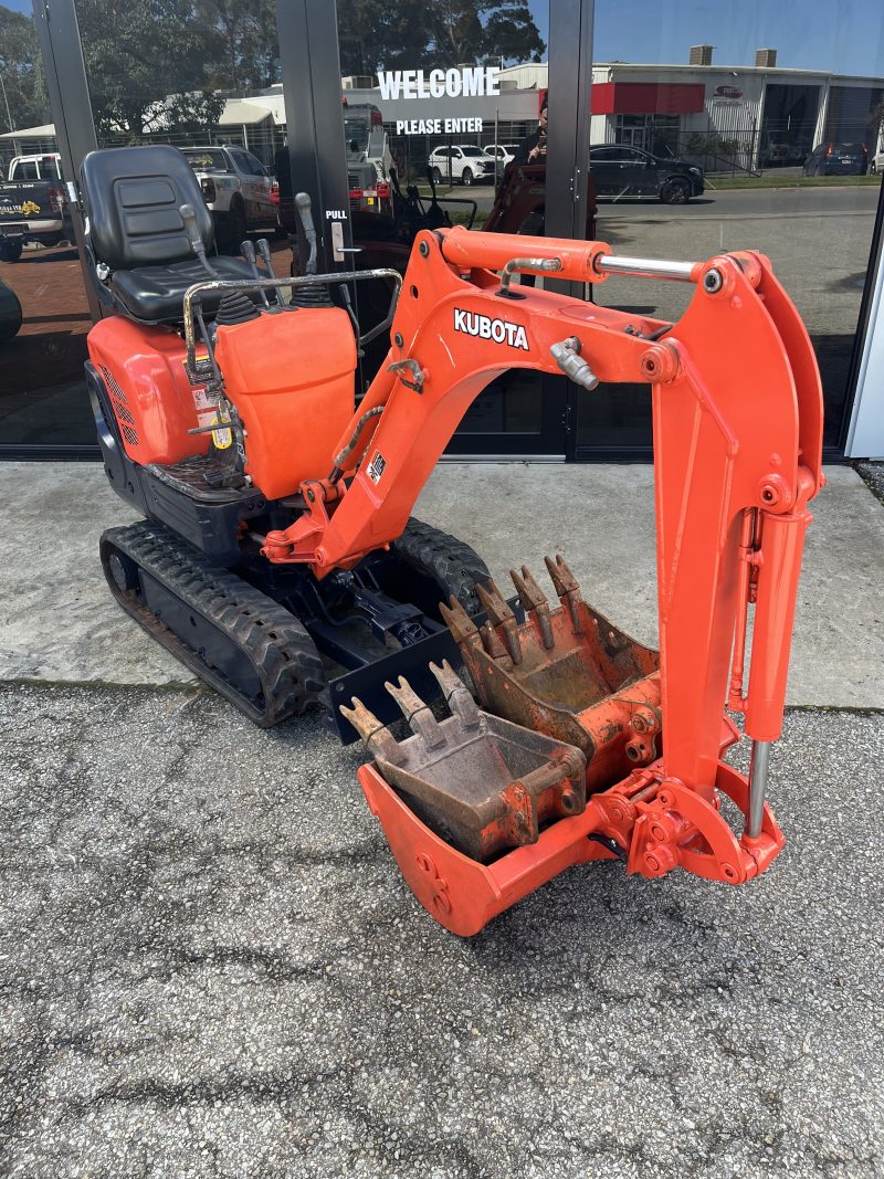 Kubota K008-3 Excavator - Image 4