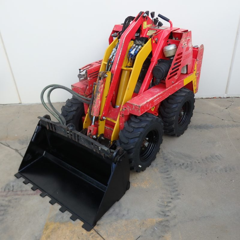 Kanga DW625 Mini Loader