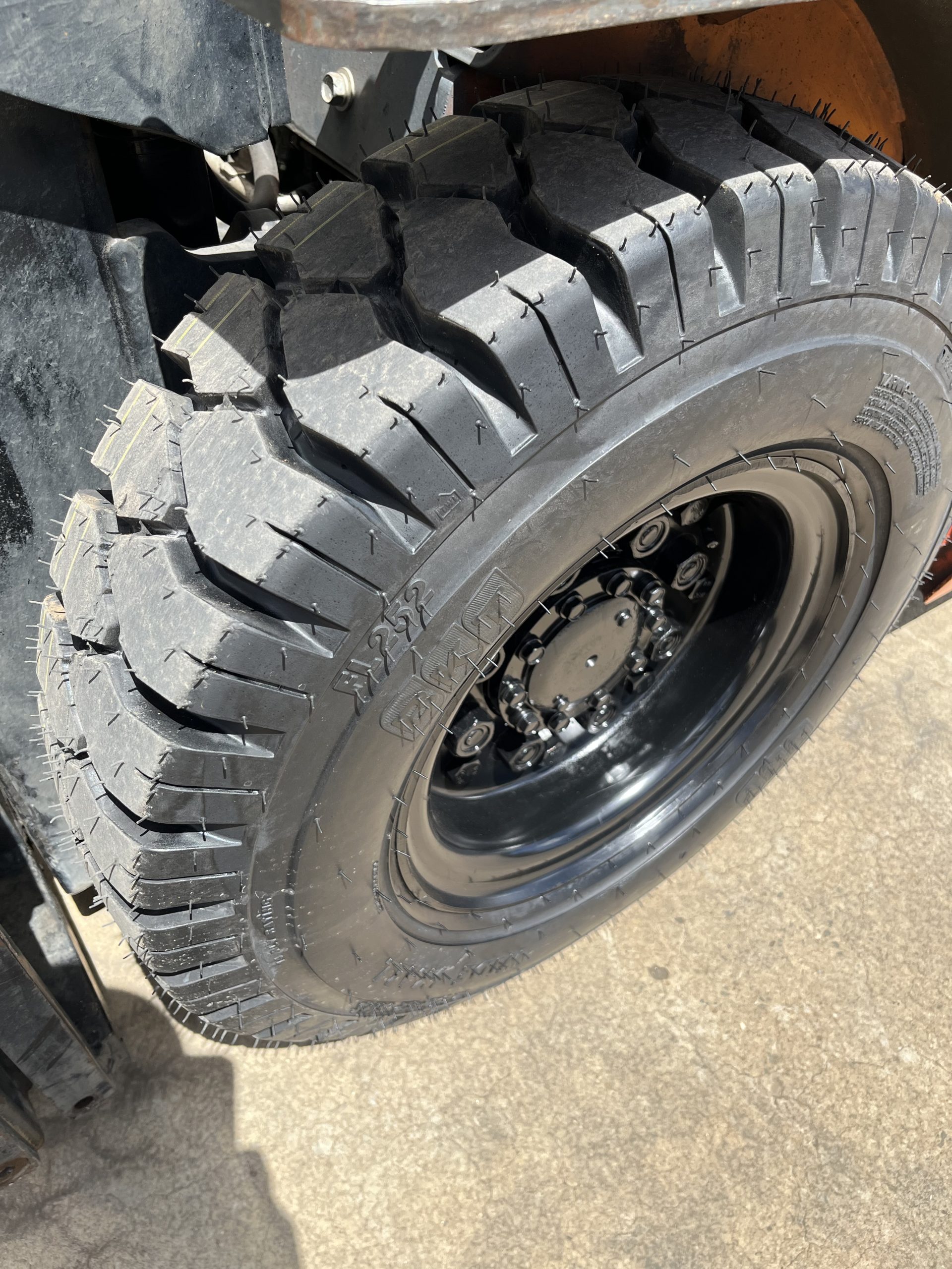 Used Toyota 2.5 Tonne Forklift - Image 7