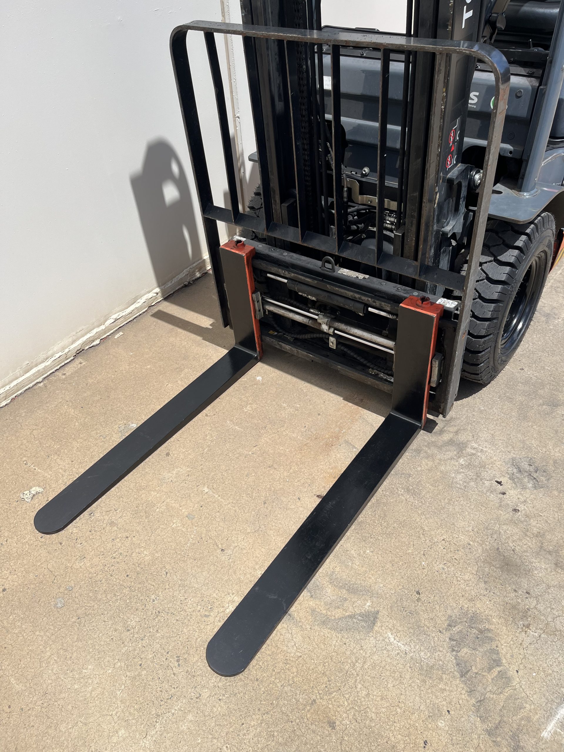 Used Toyota 2.5 Tonne Forklift - Image 6