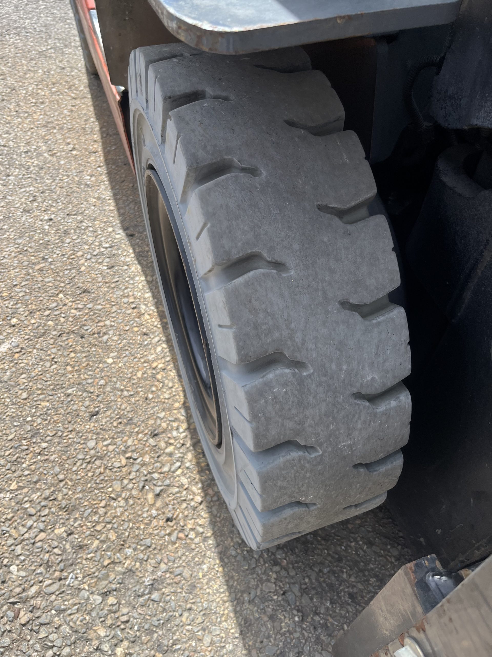 Used 2.5 Tonne Container Mast Forklift - Image 16