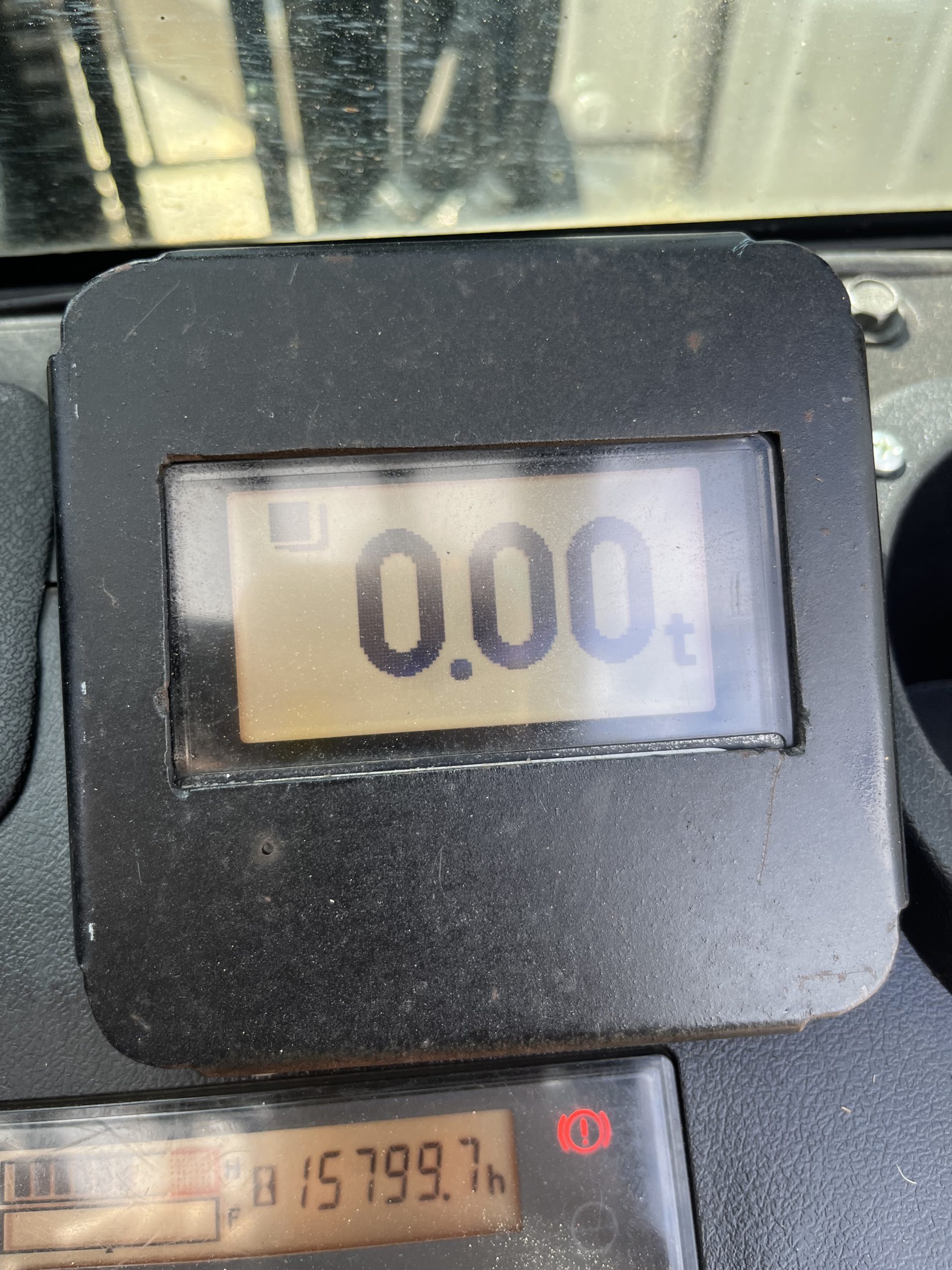 Used 2.5 Tonne Container Mast Forklift - Image 14