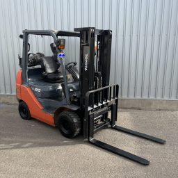 Toyota 2.5 Tonne Compact